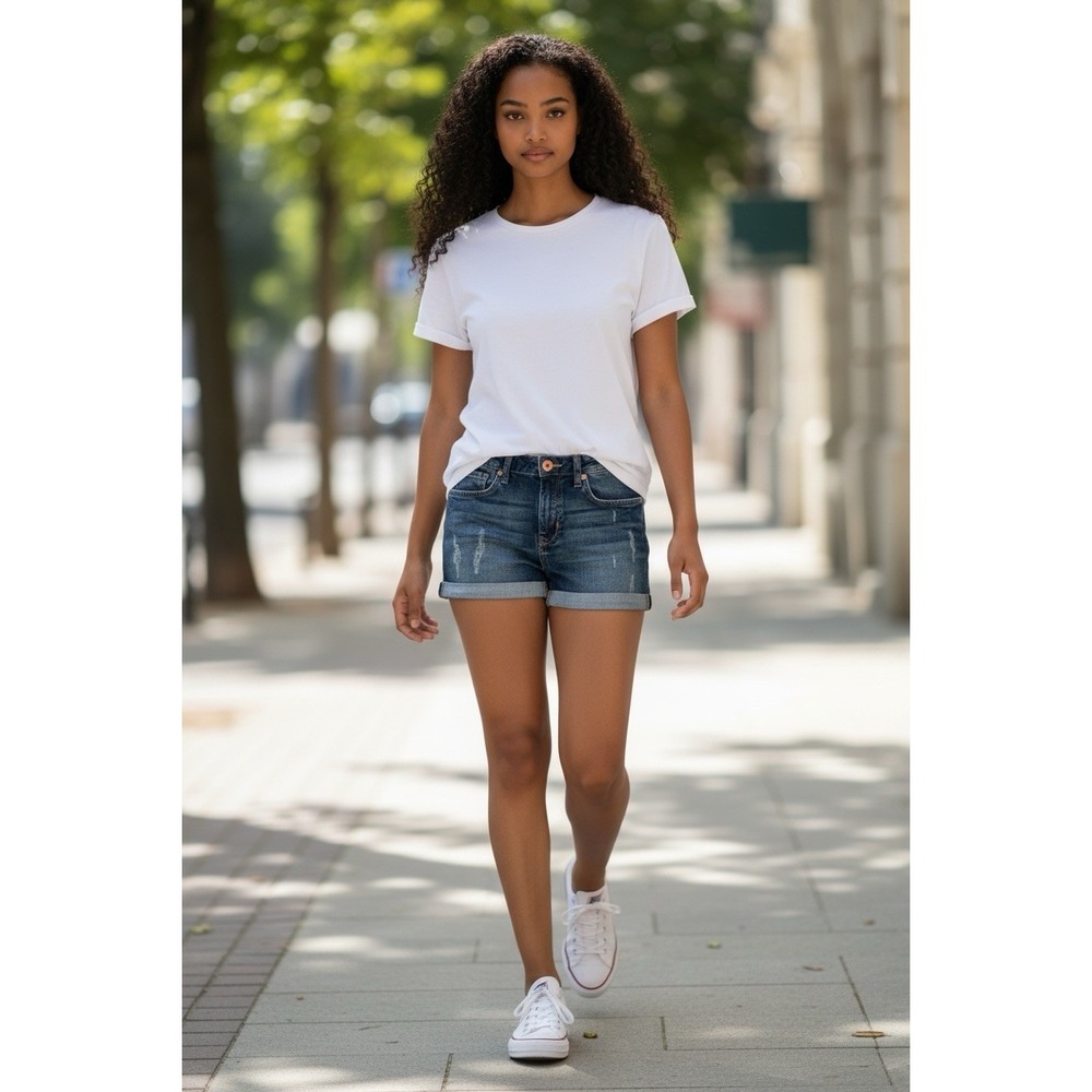 Ted Baker Denim Shorts Distressed Rolled Hem Blue Size‎ 26
